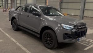 NUEVO ISUZU DMAX CREW NITRO SPORT